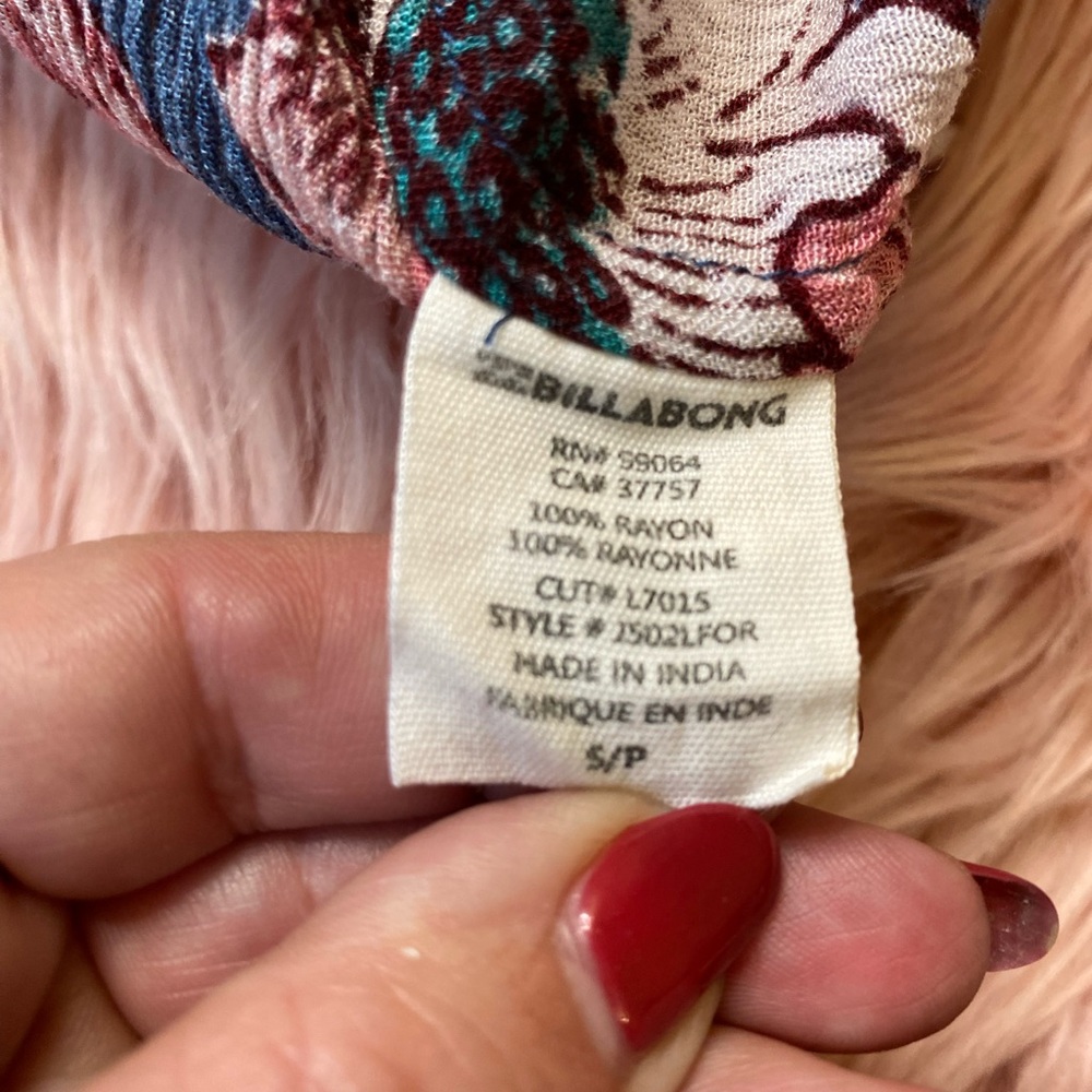 BILLABONG COLD SHOULDER FLORAL TOP - Picture 7 of 7